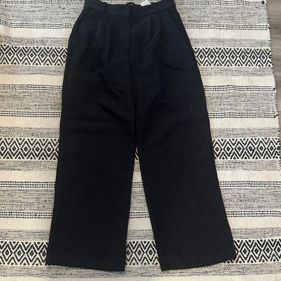 Abercrombie & Fitch Black&grey striped  Wide Leg Pants - Picture 1 of 5
